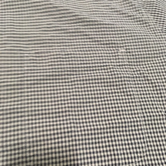 Eddie Bauer. Medium. Great condition. - Picture 5 of 6